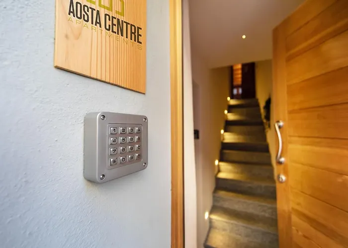 Aosta Centre Apartments - Martinet 17